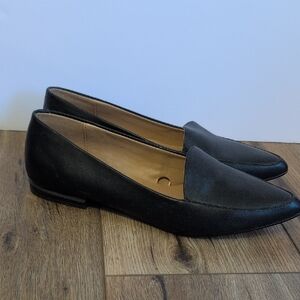 Banana Republic Black Flats Sleek Loafers